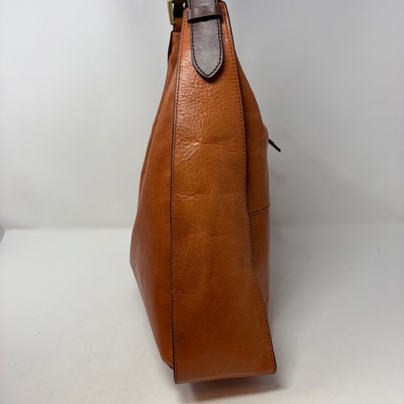 Hobo Bellamy Front Zip Hobo Bag Honey Brown Leather - Picture 7 of 16